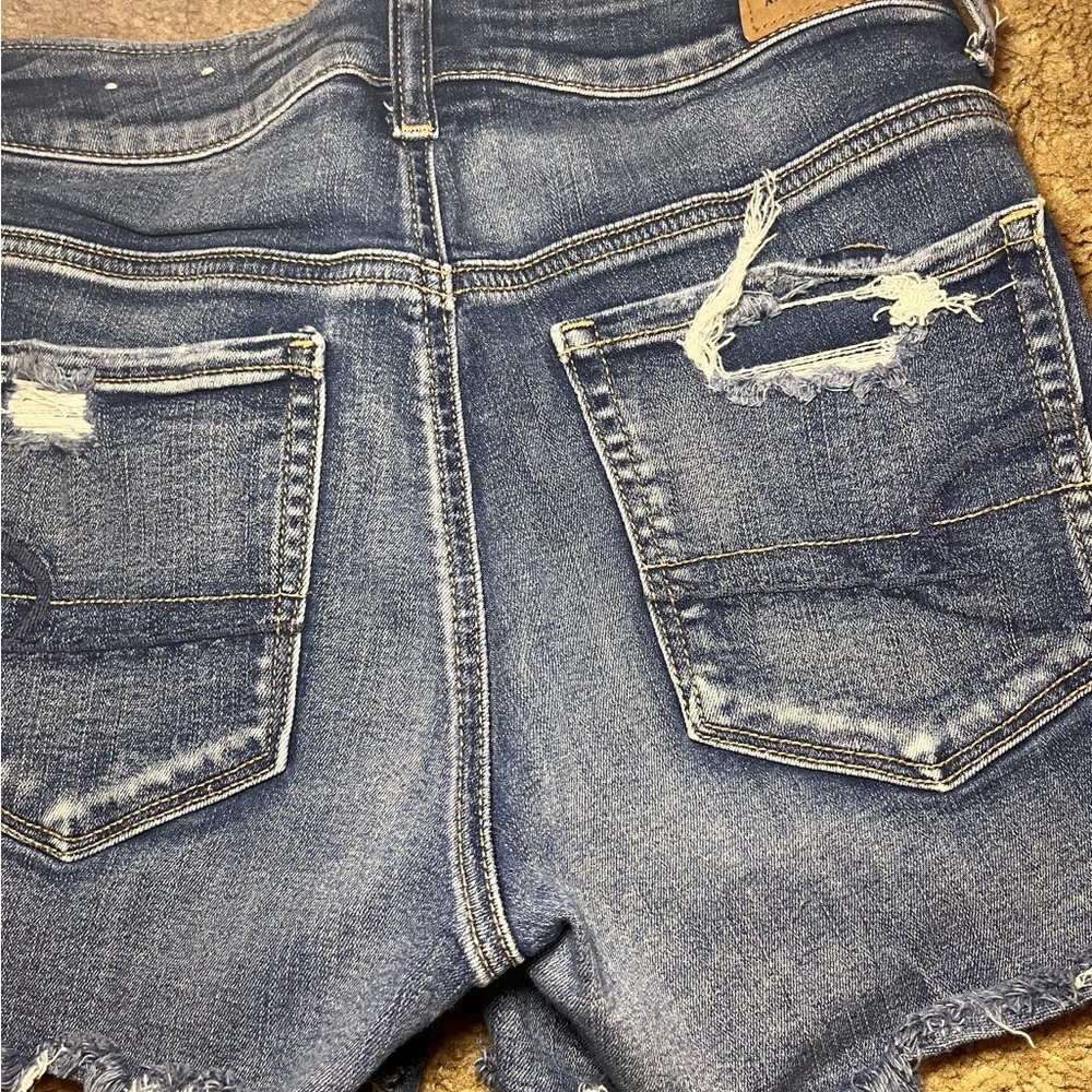 American Eagle Distressed Blue Denim Shorts - Picture 5 of 5